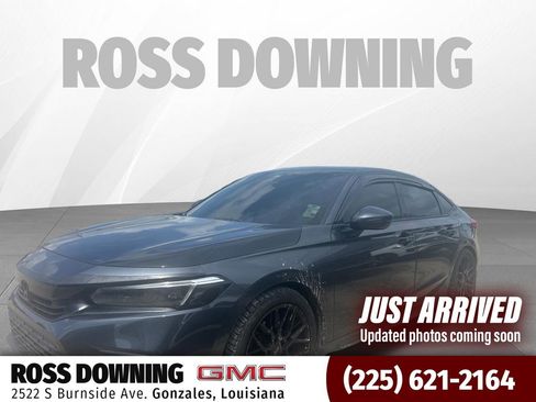 Used 2023 Honda Civic Touring image 1