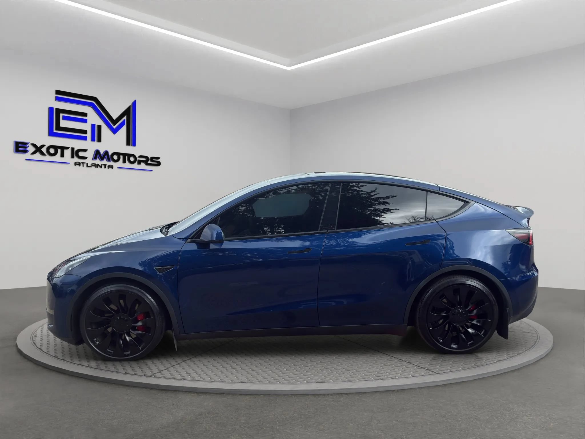 Used 2022 Tesla Model Y Performance AWD/4WD image 2