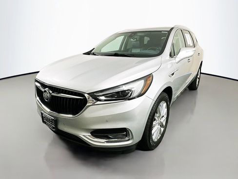 Used 2019 Buick Enclave Premium w/ Experience Buick Package image 3