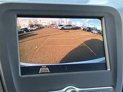 Used 2020 Chevrolet Equinox LT image 21