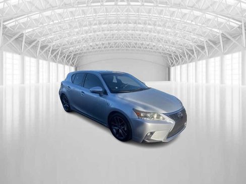 Used 2014 Lexus CT 200h image 3