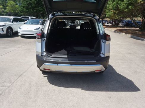 Used 2023 Nissan Rogue Platinum w/ Platinum Premium Package image 15