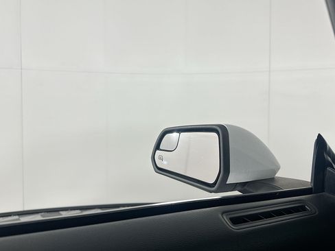 Used 2020 Ford Mustang Premium RWD image 16