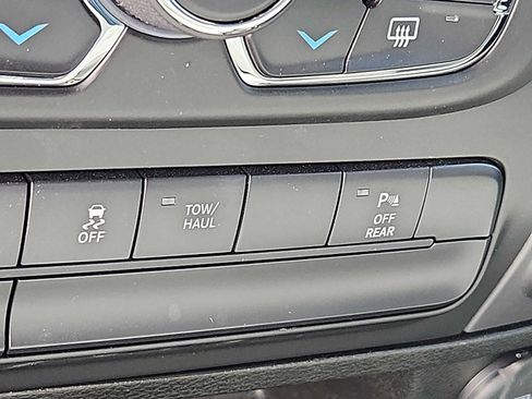 Used 2021 RAM 1500 Classic Warlock w/ Trailer & Traction Group AWD/4WD image 25