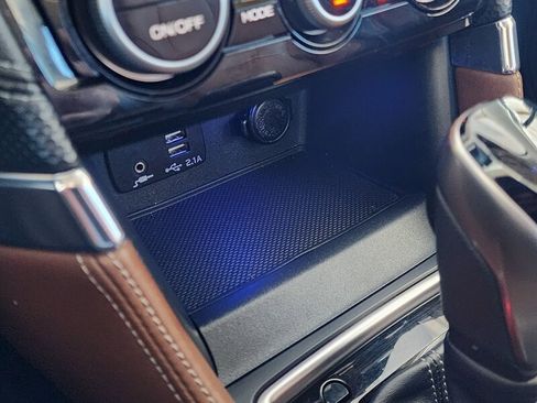 Used 2022 Subaru Forester Touring w/ Popular Package #2 image 52