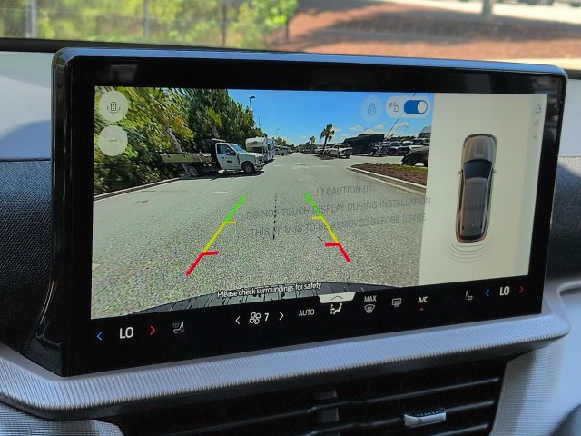 New 2026 Ford Explorer Active w/ Active Comfort Package RWD image 20