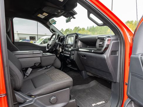 Certified 2022 Ford F150 XL w/ STX Appearance Package RWD image 10