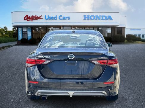 Used 2020 Nissan Sentra SR w/ Premium Package FWD image 4