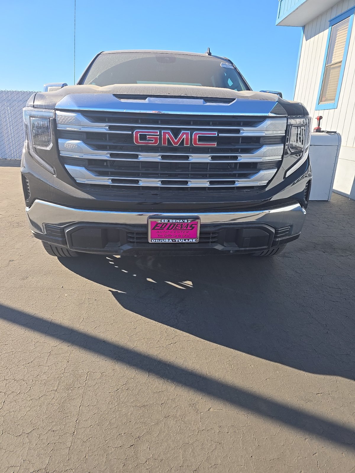 Used 2026 GMC Sierra 1500 SLE RWD image 2