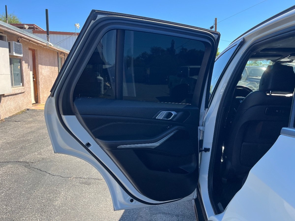 Used 2019 BMW X5 xDrive40i w/ Convenience Package AWD/4WD image 32