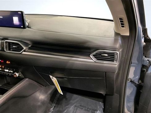 Used 2025 MAZDA CX-5 Carbon Edition image 17