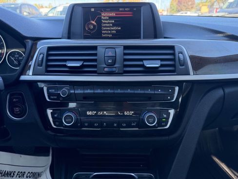 Used 2016 BMW 320i xDrive Sedan image 32