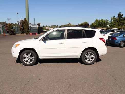 Used 2012 Toyota RAV4 4WD w/ Upgrade Value Pkg image 8