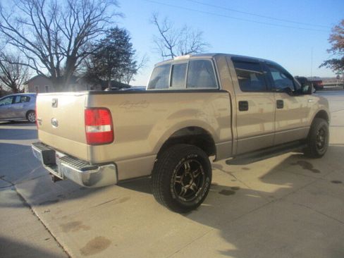Used 2004 Ford F150 XLT image 15