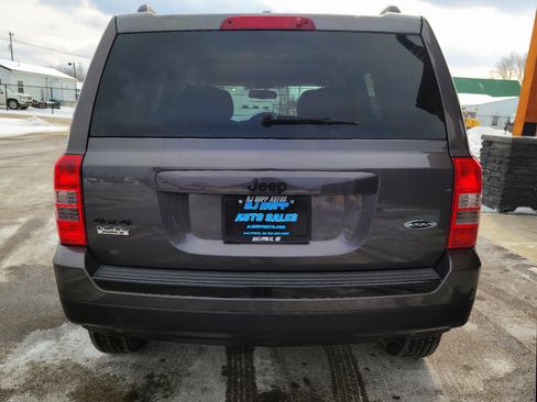 Used 2015 Jeep Patriot Sport w/ Power Value Group image 5