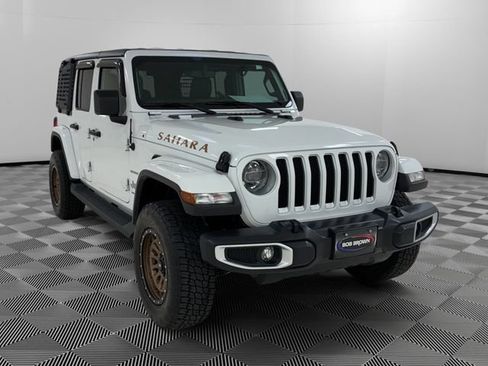 Used 2021 Jeep Wrangler Unlimited Sahara AWD/4WD image 7