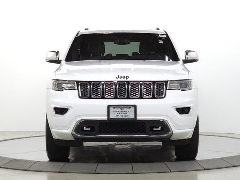 Used 2019 Jeep Grand Cherokee Overland AWD/4WD image 2
