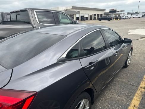 Used 2017 Honda Civic LX image 10