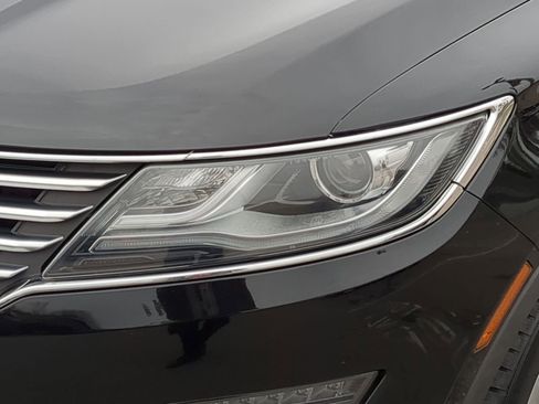 Used 2018 Lincoln MKC Reserve w/ Lincoln MKC Climate Package image 15