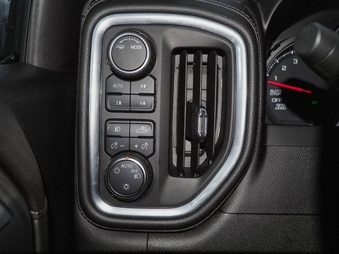 Used 2020 Chevrolet Silverado 1500 LT Trail Boss image 24