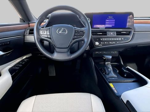 Certified 2025 Lexus ES 350 w/ Premium Package FWD image 6