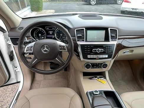 Used 2014 Mercedes-Benz ML 350 4MATIC image 7