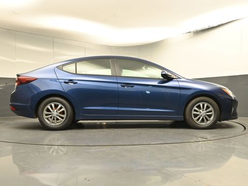 Used 2020 Hyundai Elantra ECO image 25