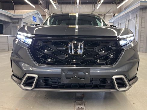 Used 2024 Honda CR-V Sport Touring image 2