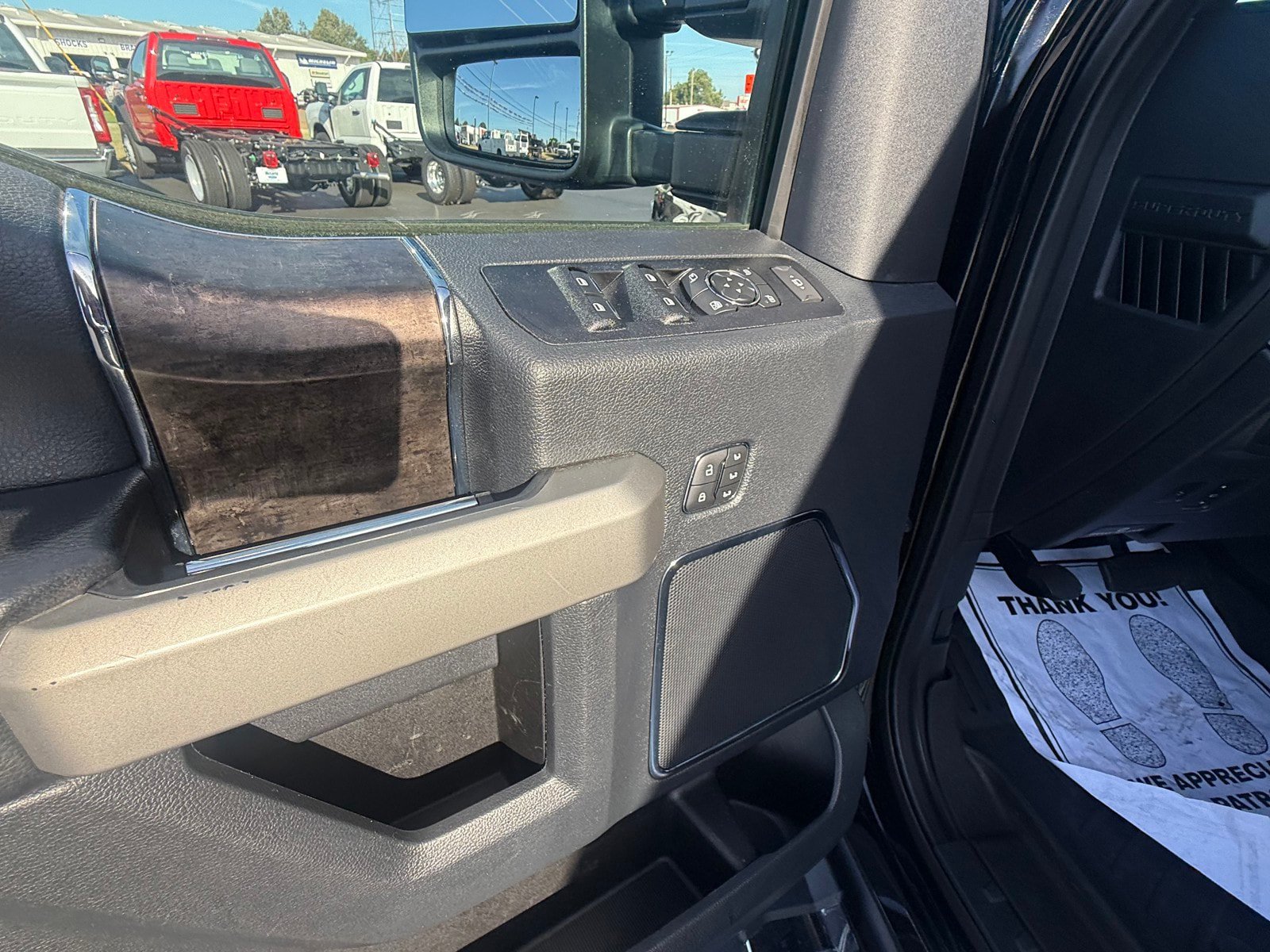 Used 2022 Ford F250 Lariat w/ Lariat Ultimate Package AWD/4WD image 19