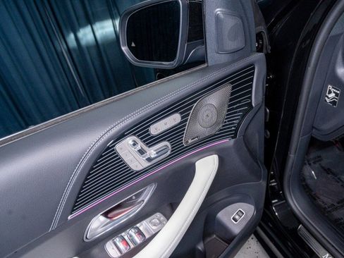 New 2026 Mercedes-Benz GLE 580 4MATIC image 11