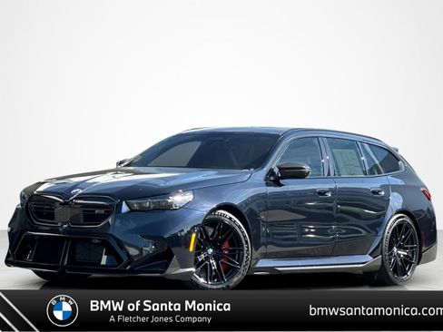 New 2027 BMW M5 Touring AWD/4WD image 1