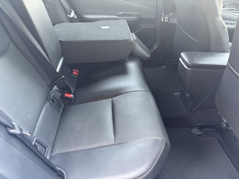 Used 2024 Toyota Prius Limited AWD/4WD image 29