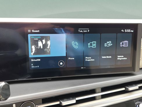 Used 2025 Hyundai Santa Fe SE FWD image 24