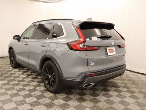 Used 2023 Honda CR-V Sport image 3