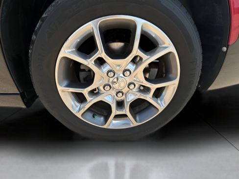 Used 2017 Dodge Charger SXT AWD/4WD image 28