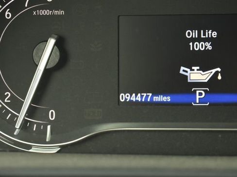 Used 2018 Honda Pilot Elite image 16
