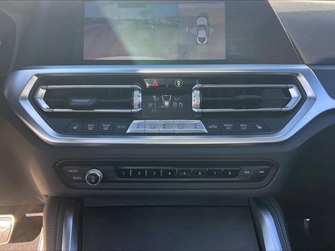 Used 2021 BMW 430i xDrive Coupe w/ M Sport Package image 38