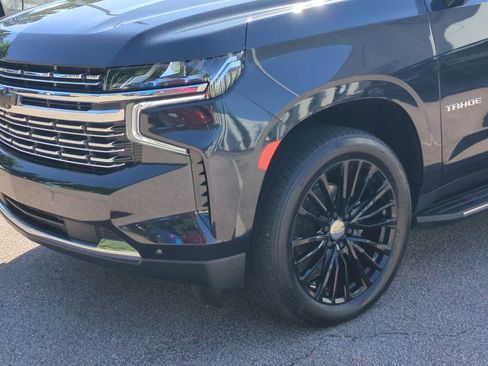 Used 2024 Chevrolet Tahoe Premier AWD/4WD image 10