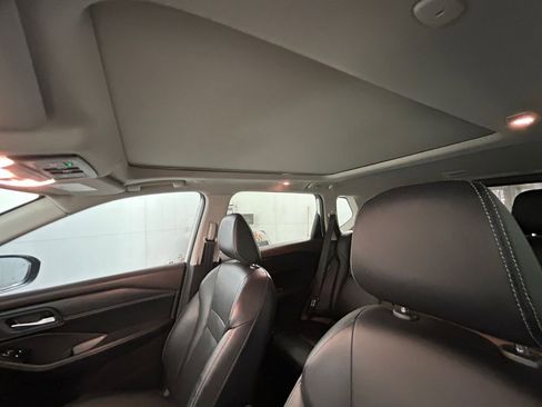 Used 2023 Nissan Rogue SL FWD image 25