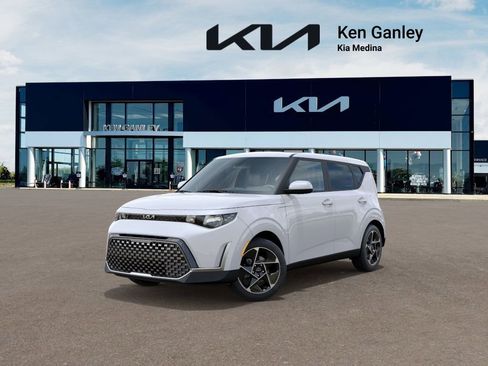 New 2025 Kia Soul EX image 1