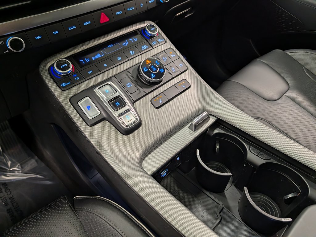 Used 2024 Hyundai Palisade XRT AWD/4WD image 16