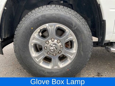 Used 2024 RAM 3500 Big Horn AWD/4WD image 22