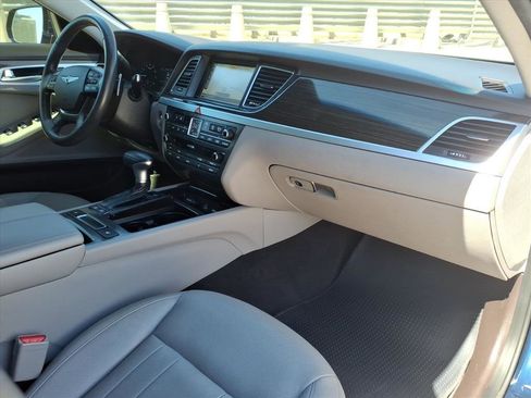 Used 2020 Genesis G80 3.8 image 10