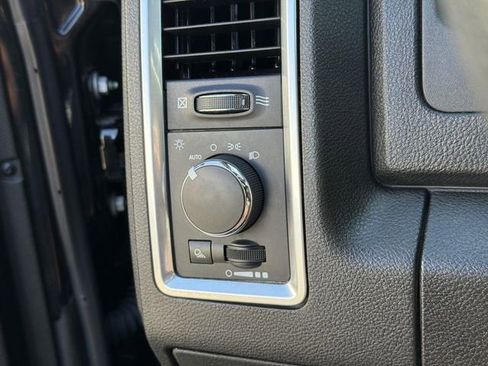 Used 2024 RAM 1500 Classic Warlock RWD image 16