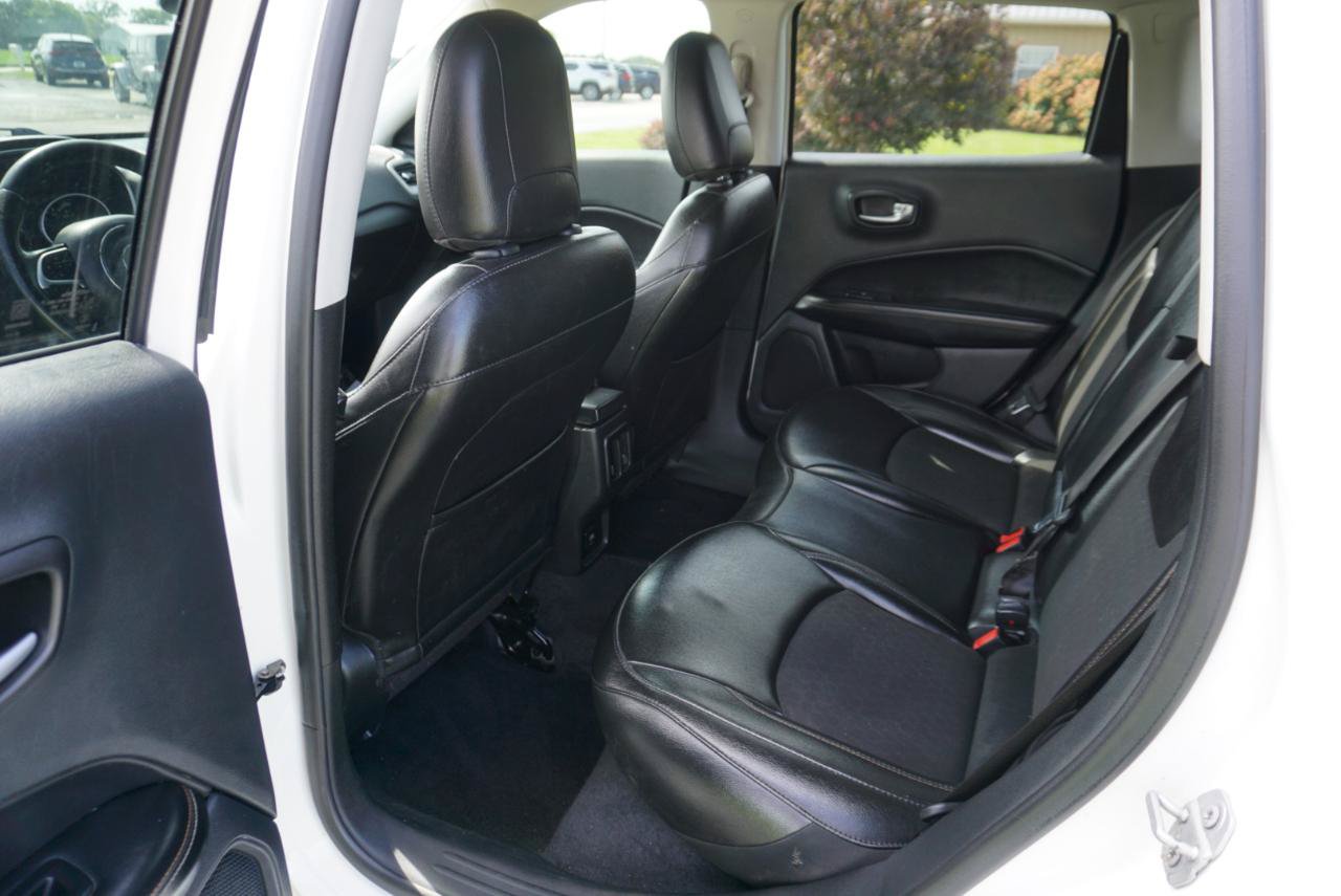 Used 2020 Jeep Compass Latitude FWD image 8