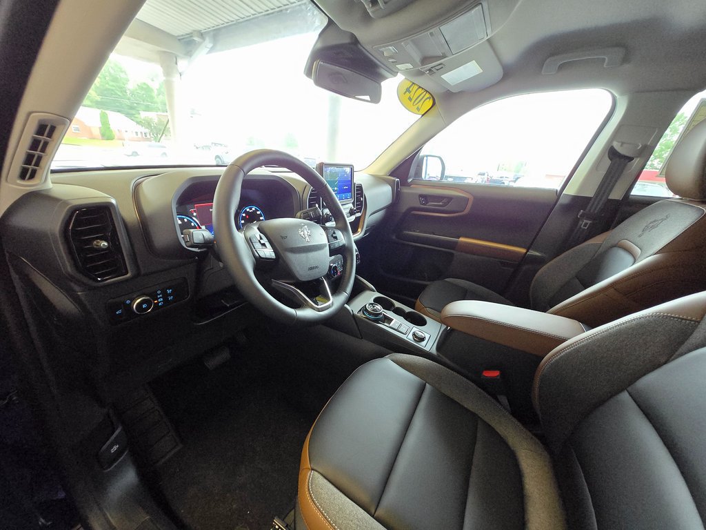 New 2024 Ford Bronco Sport Outer Banks w/ Tech Package AWD/4WD image 9