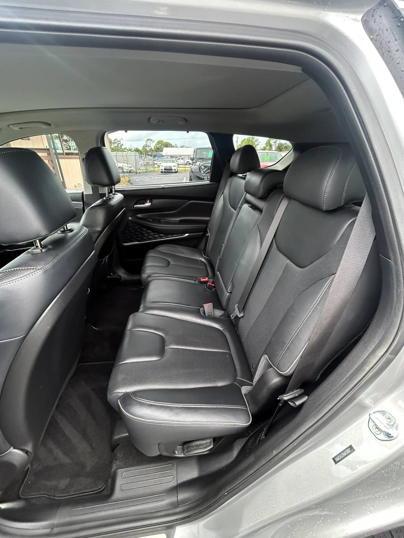 Used 2021 Hyundai Santa Fe SEL w/ Convenience + Premium Package FWD image 24