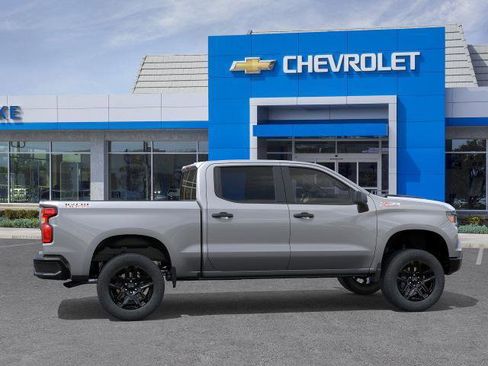 New 2026 Chevrolet Silverado 1500 Custom Trail Boss w/ LPO, Dark Essentials Package image 5