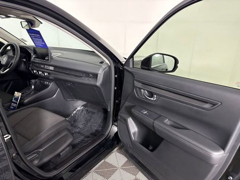 Used 2025 Honda CR-V EX image 34