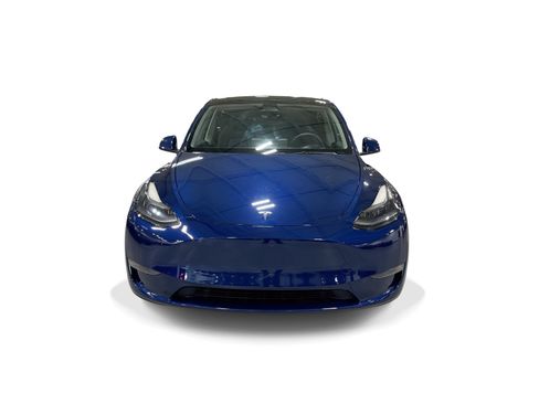 Certified 2023 Tesla Model Y Long Range AWD/4WD image 2